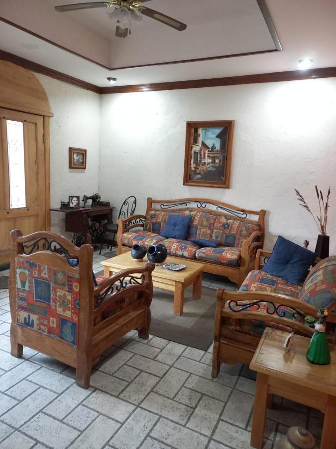 Home Stay Maria Hidalgo del Parral Eksteriør billede