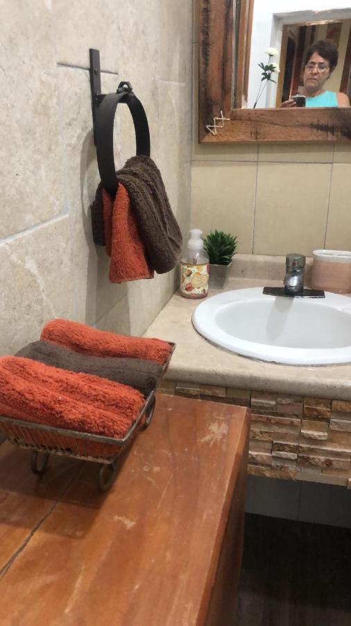 Home Stay Maria Hidalgo del Parral Eksteriør billede
